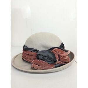 Vintage Saks Fifth Avenue Womens Hat Wool Ribbon Bow Elegant One Size